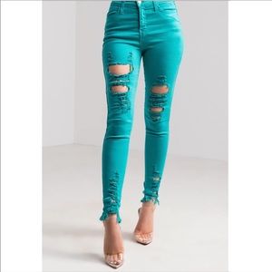 Akira mid raise ripped jeans